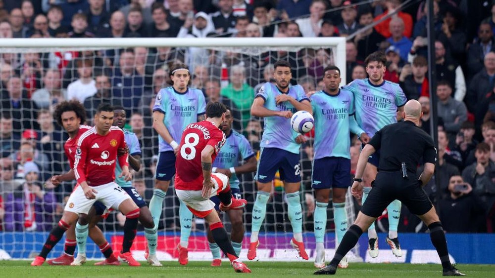 Setan Merah Bidik Kemenangan Perdana Lawan Arsenal